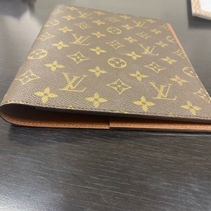 Brand new Louis Vuitton A4 planner cover